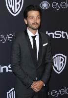 Diego Luna - 18th Annual Post-Golden Globes Party hosted by Warner Bros. Pictures and InStyle in Beverly Hills 01/08/2017